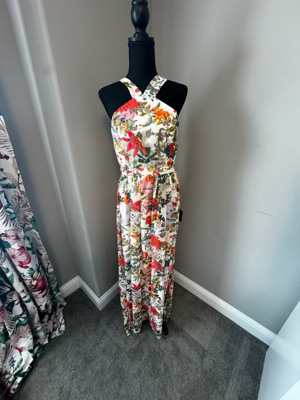 Lulu's White Floral Cross-Halter Maxi Dress